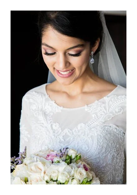Nabz Makeup Artistry logo