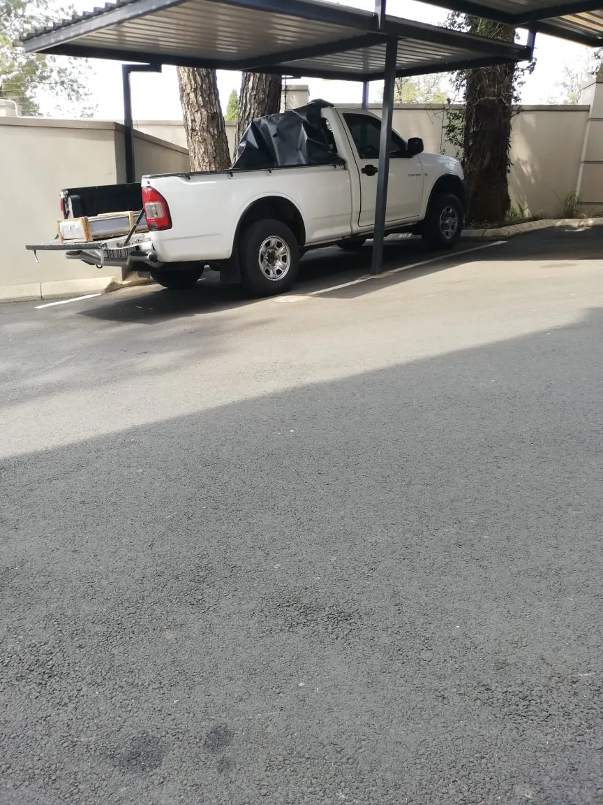 Bakkie for hire photo 4