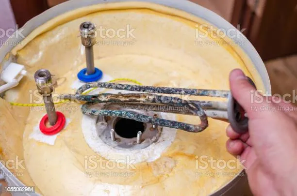 Lynnwood Blocked drain and geyser repair expe photo 2