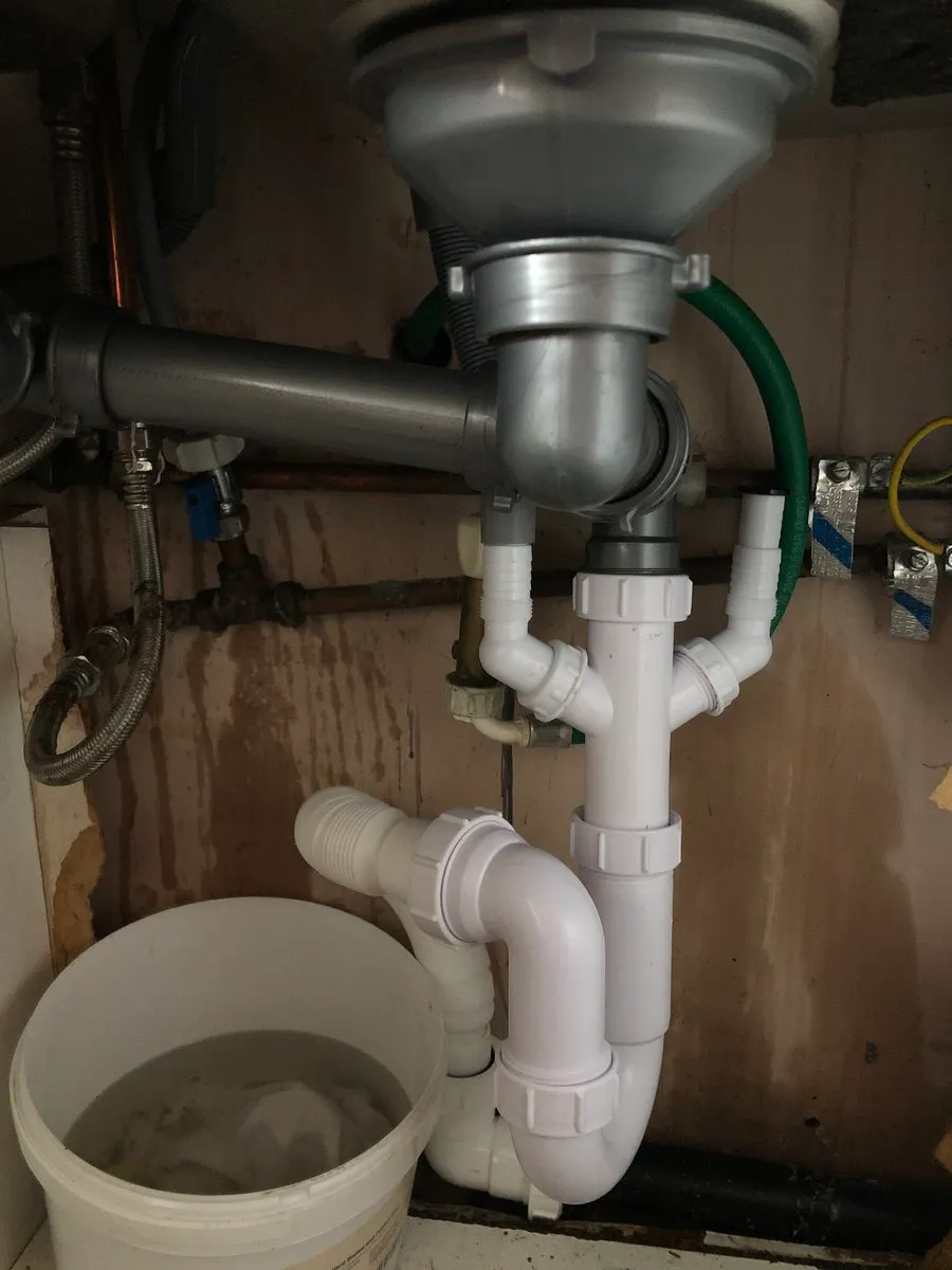 Lynnwood Blocked drain and geyser repair expe photo 3