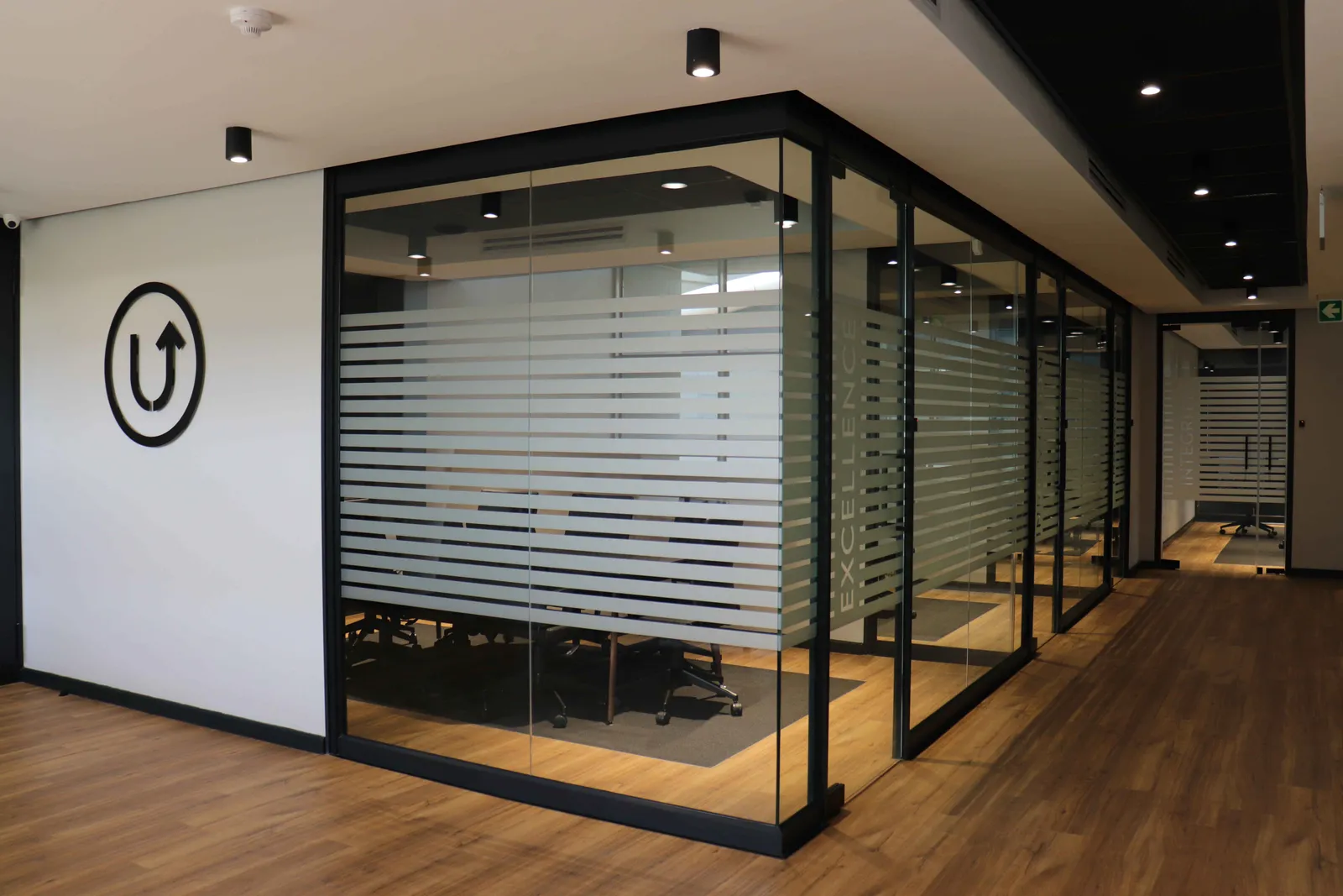 Aluglaze - The Aluminium & Glass Co. photo 1