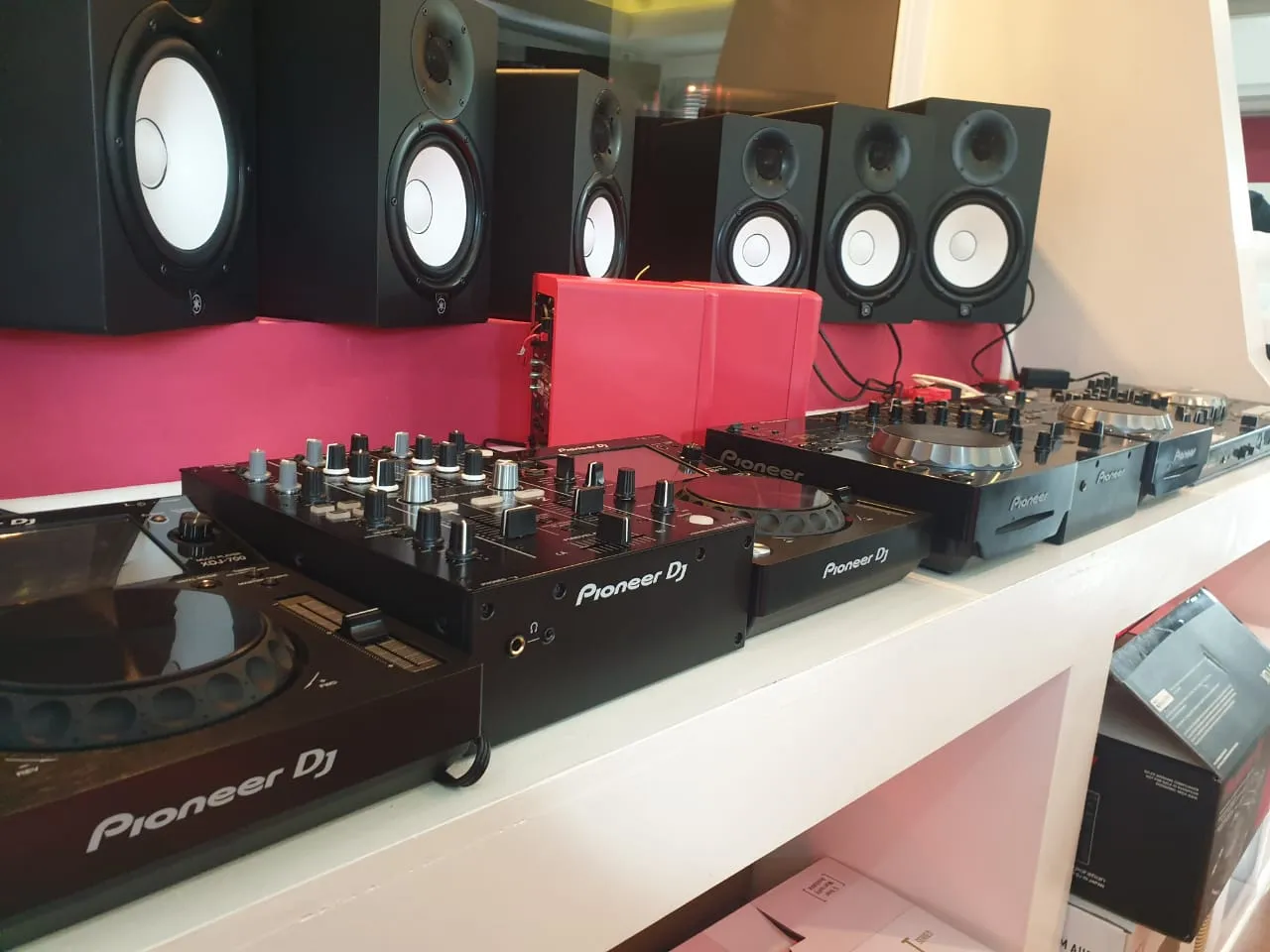 Sound Select photo 4