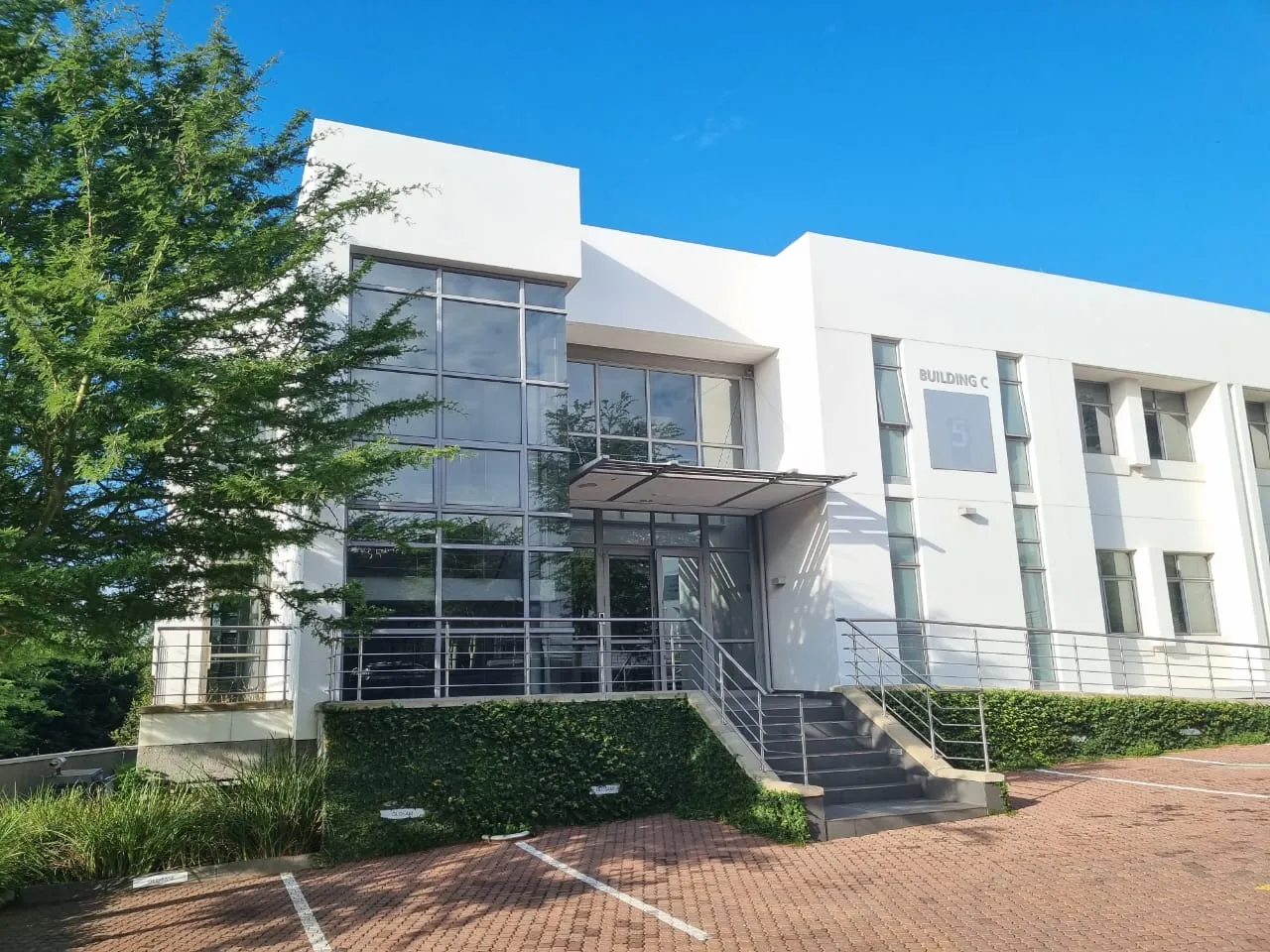 5th Avenue Properties photo 1