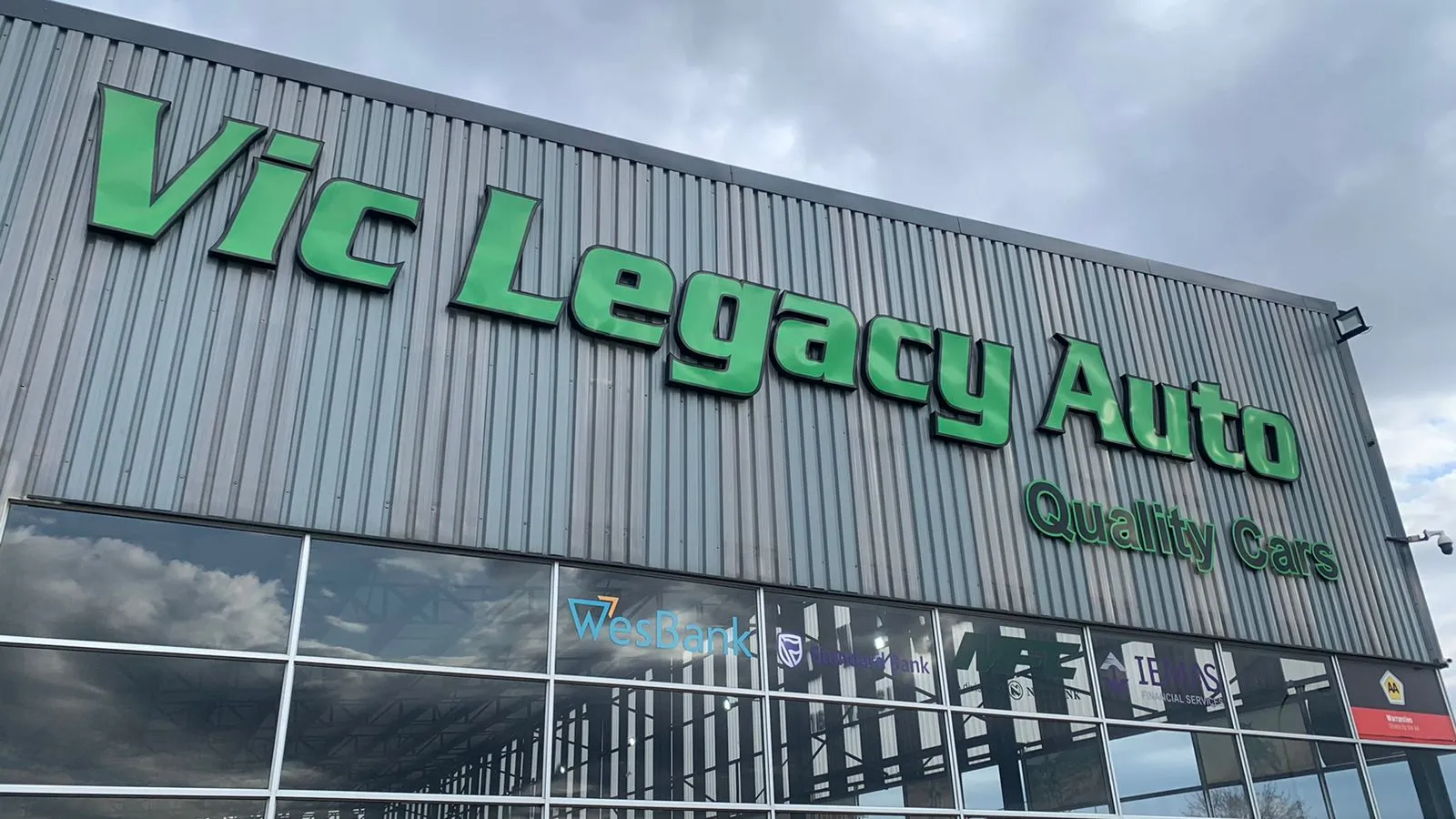 Vic Legacy Auto photo 2