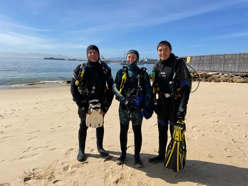 Lekker Divers | Cape Town photo 1