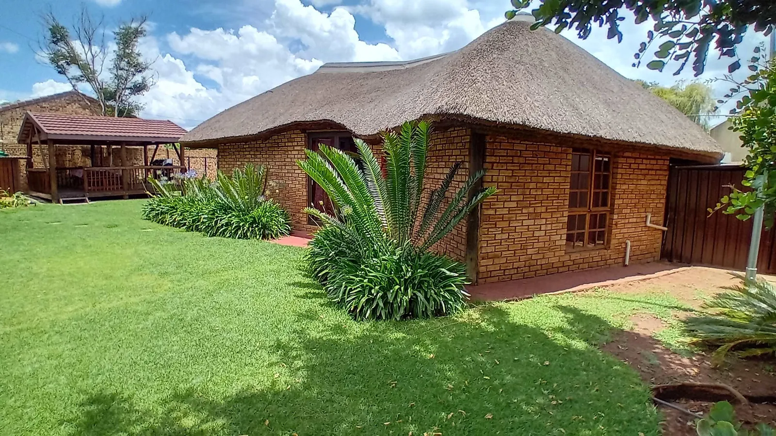 Rusticluke Guesthouse photo 4