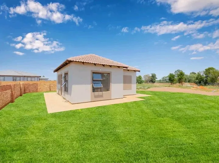 Buy, Sell, Let, Rent Property at Makwande k photo 1