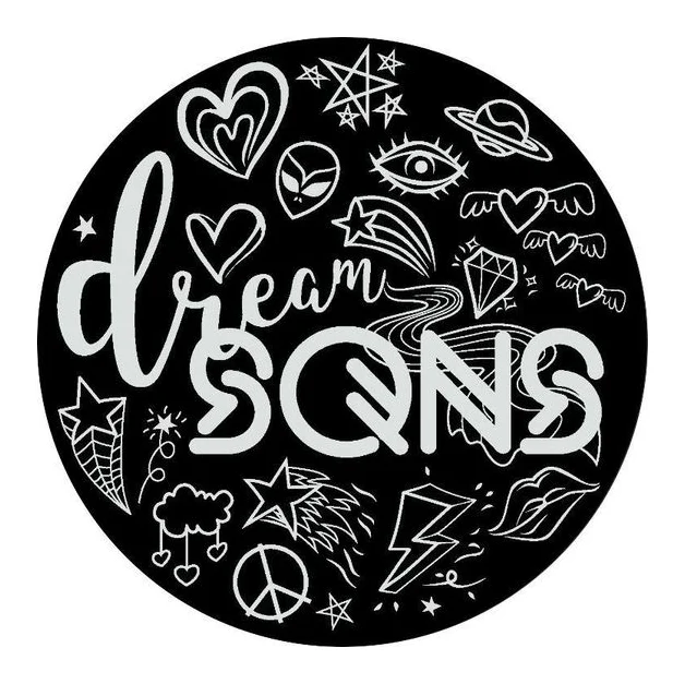 dreamSQNS Glitter logo