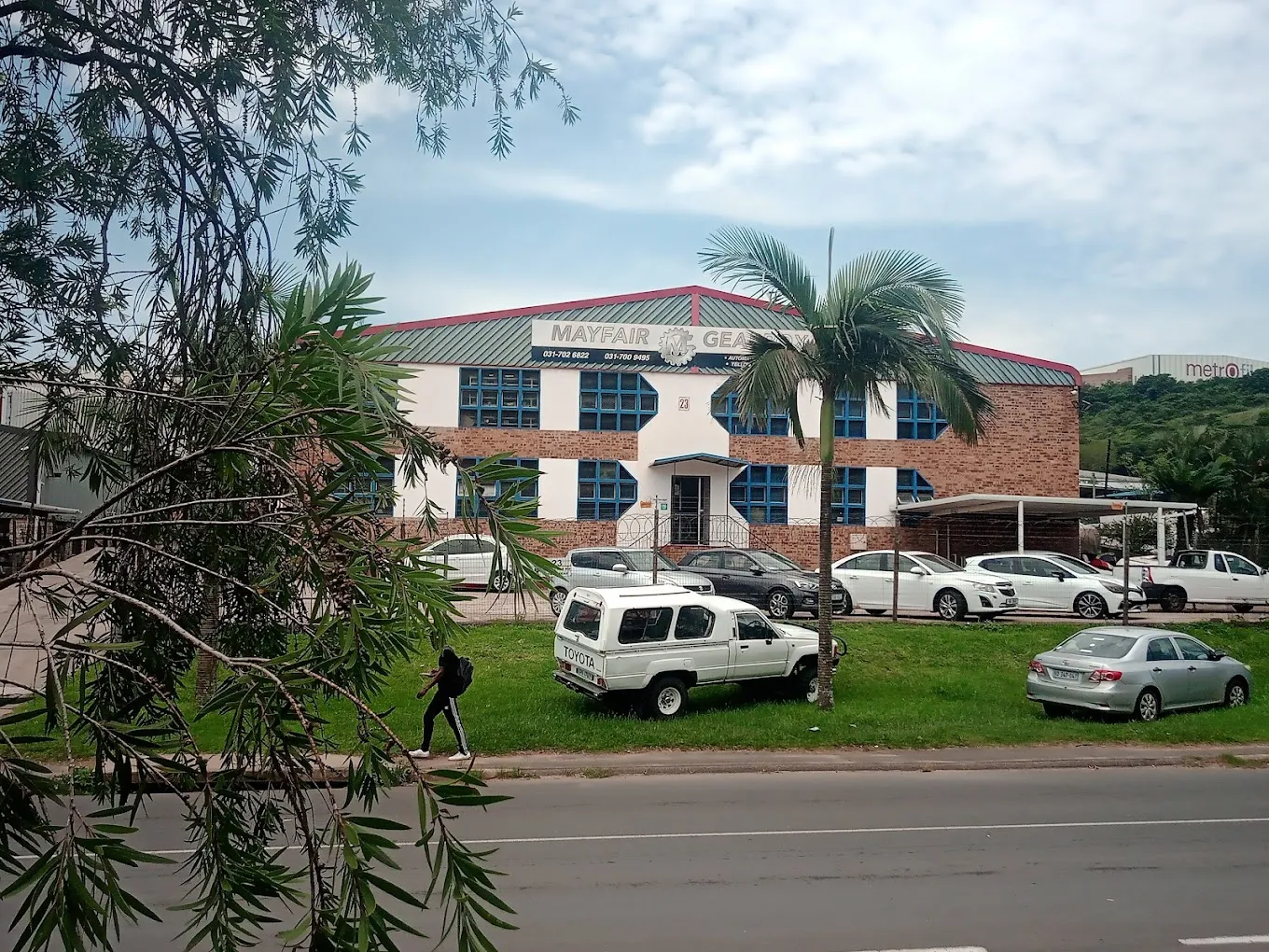 Mayfair Gearbox Durban - Gearbox Specialist a photo 3
