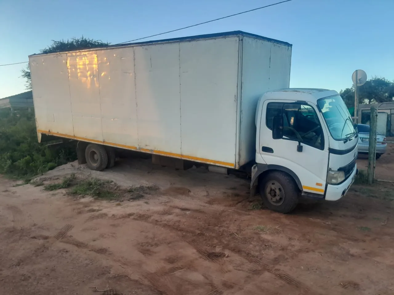 Big 5 Country Movers photo 1
