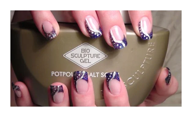 Nails By Chrissie logo