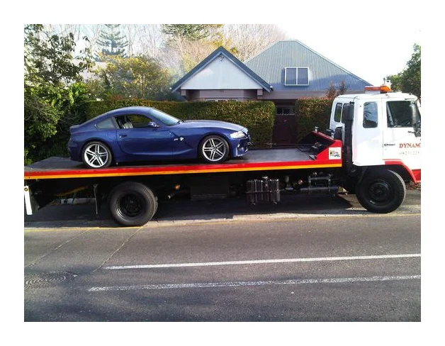 Dynamic Towing Solutions cc logo