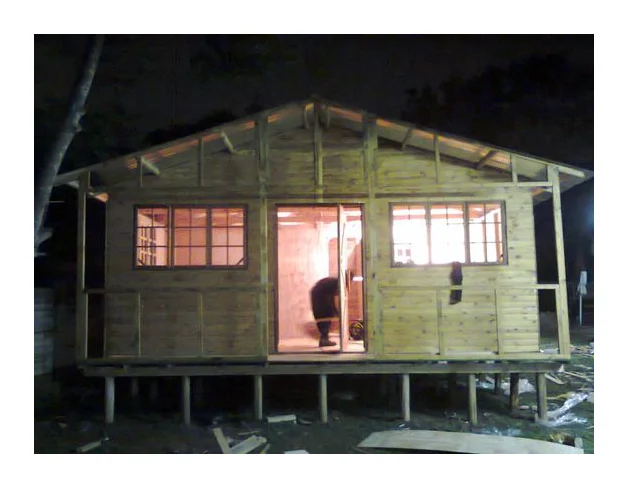CLIFFY WENDY HOUSE AND DOLL HOUSES logo