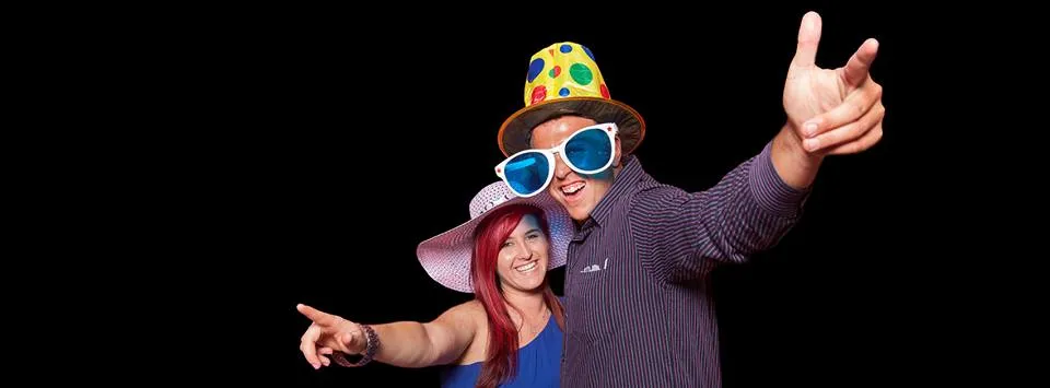 Red Square Photo Booth Hire photo 1