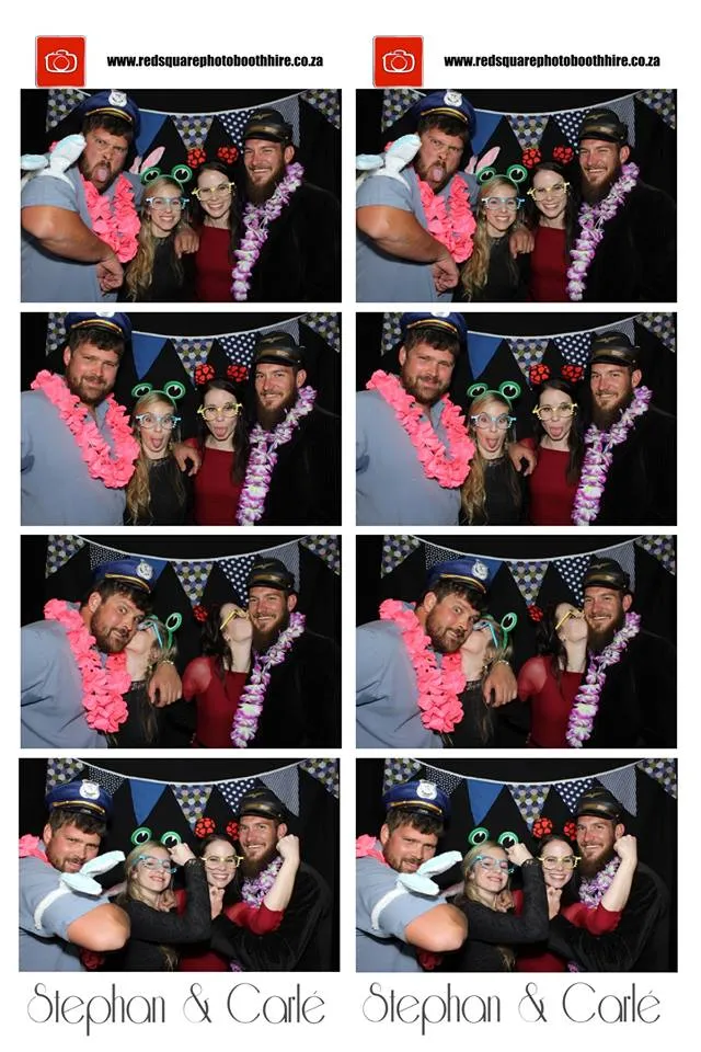 Red Square Photo Booth Hire photo 3