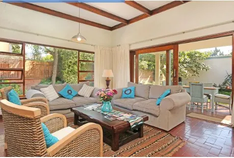 Constantia Villa photo 1