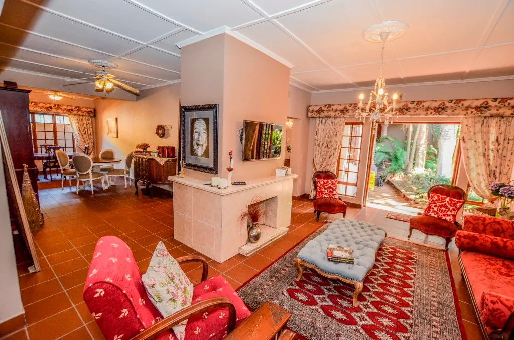 Lavender Guest House - White River photo 3