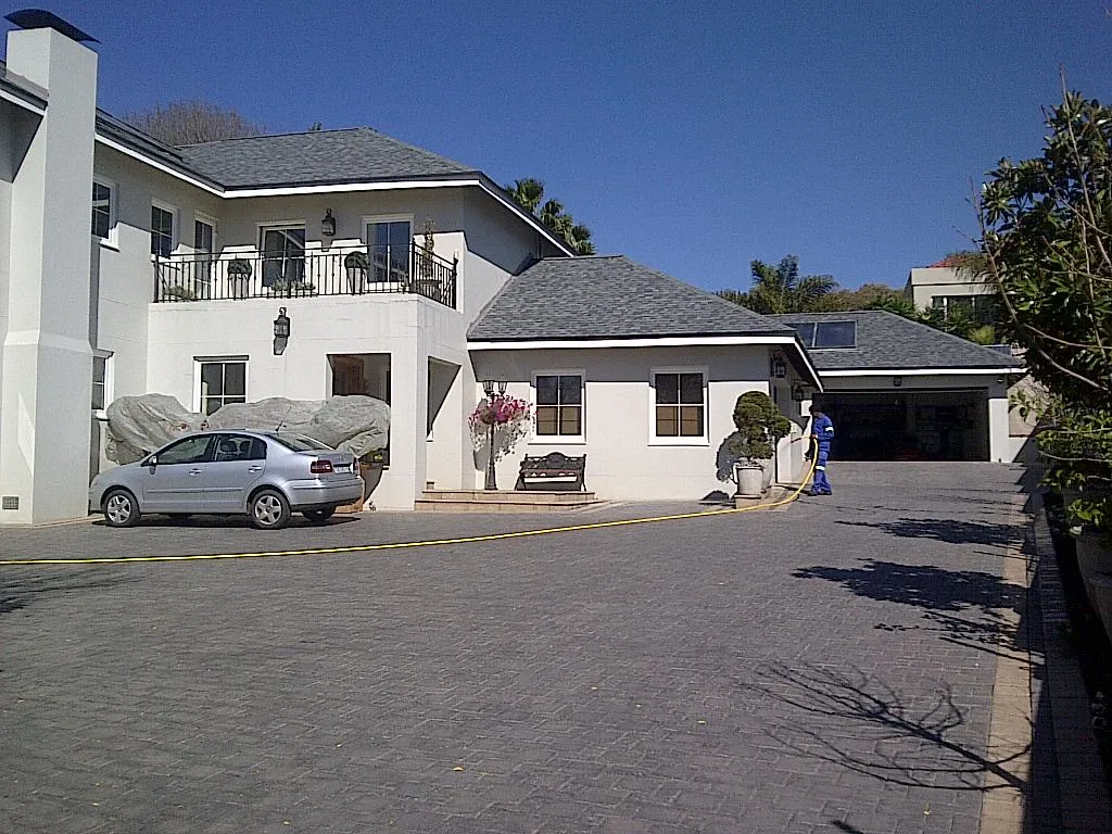 ROOF PROJECTS photo 2