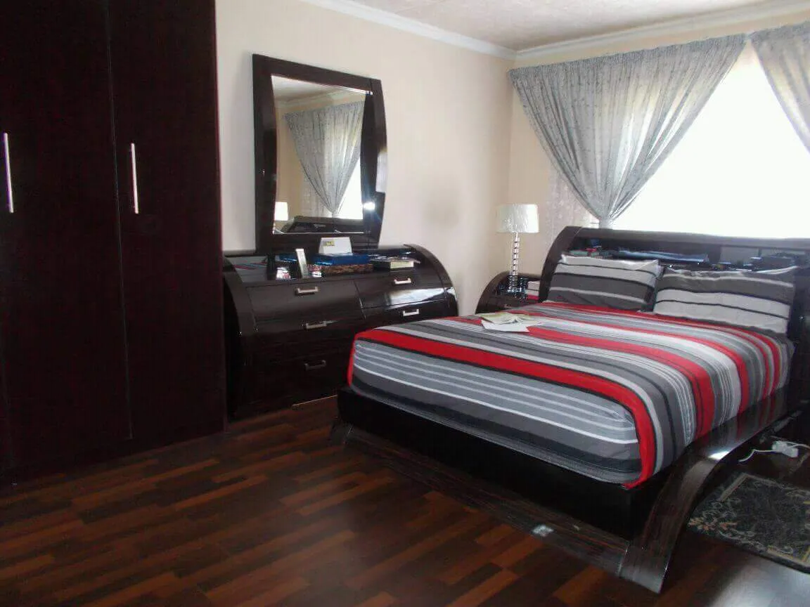 MALINGA BUILDING SERVICES photo 3