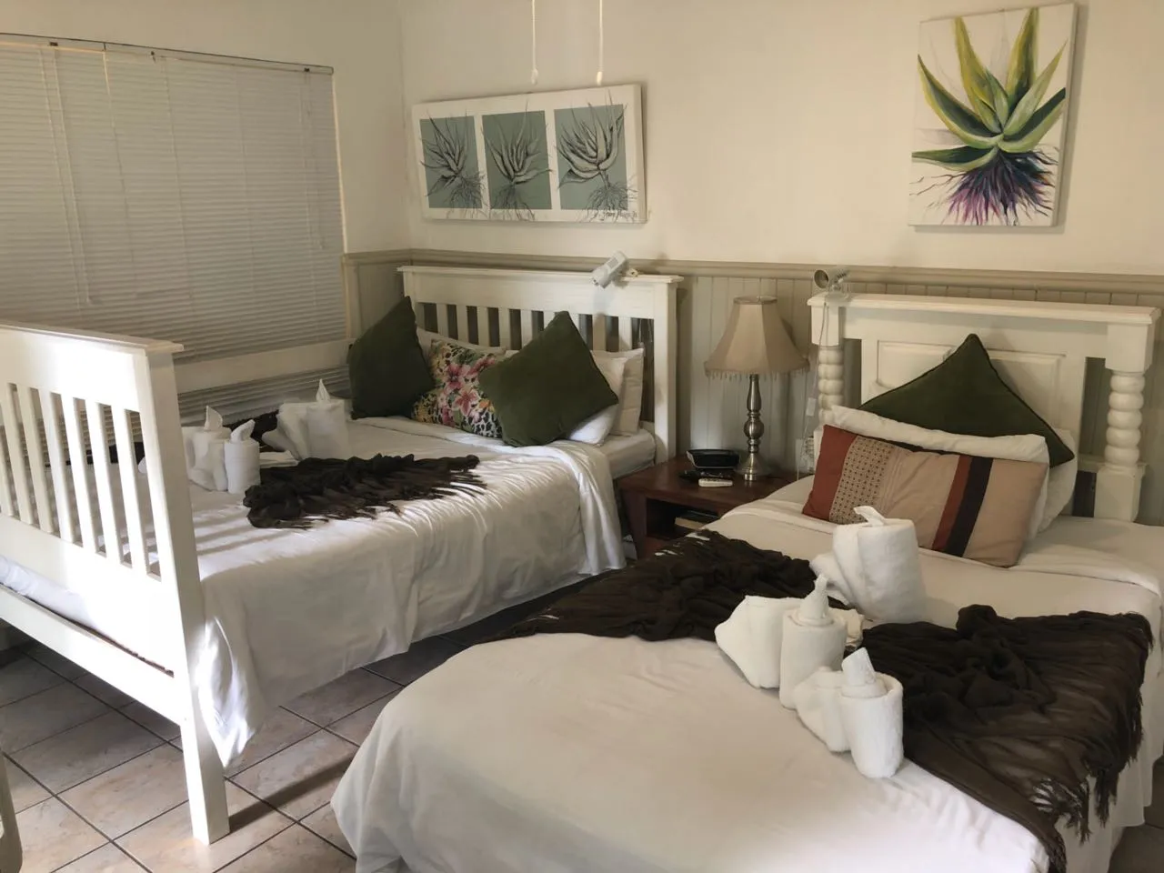 Black Olive Guest House photo 1