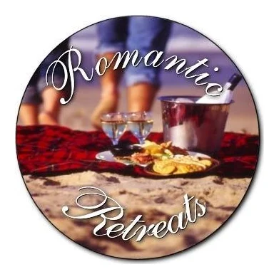 Romantic Retreats logo