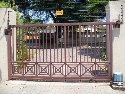 Electric fencing photo 1