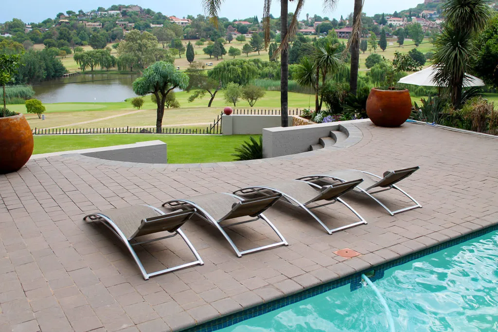 165 Mount Pellan Residence photo 2
