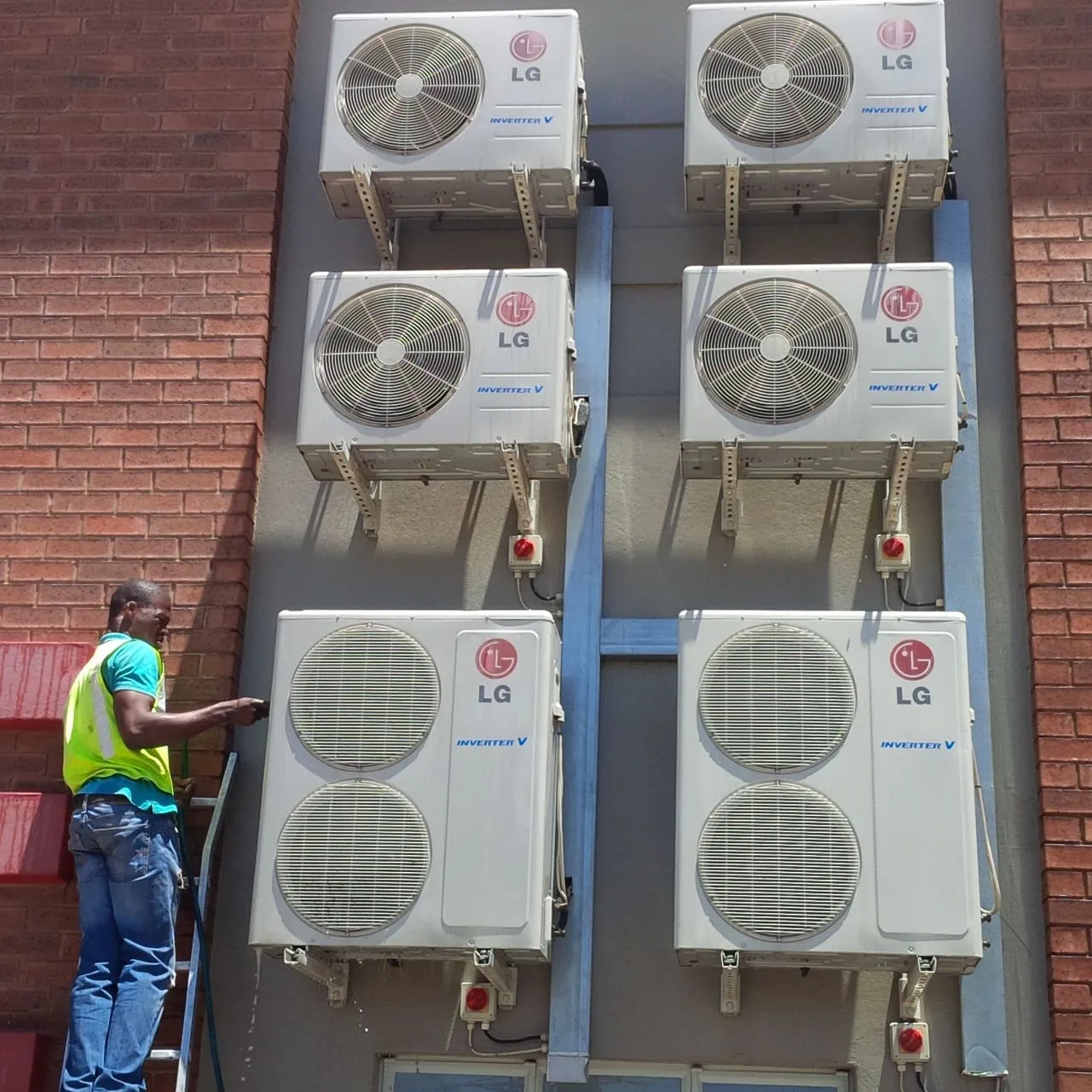 Dinare Airconditioning and Projects(Pty)Ltd photo 1