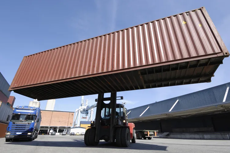 Symphony Freight photo 2