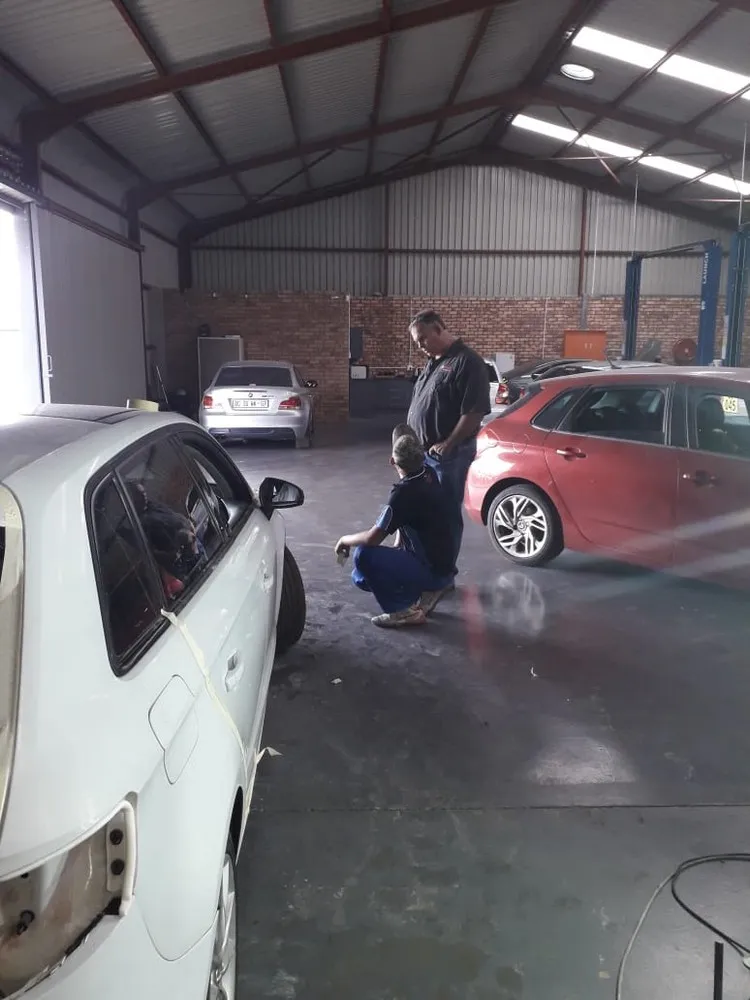 Renew My Car - Middelburg photo 1