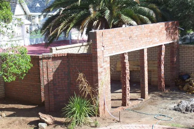 Gerhard Rossouw Building and Solar photo 1