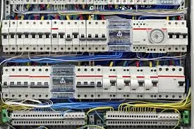 Midstream electricians expert no call out 07 photo 1