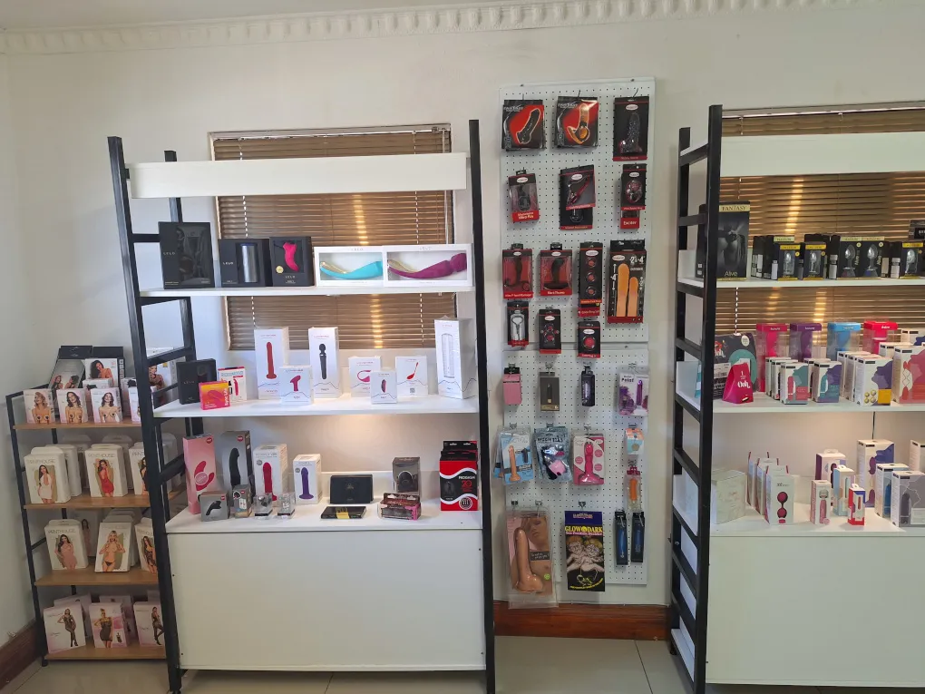 La Lush Adult Boutique photo 4