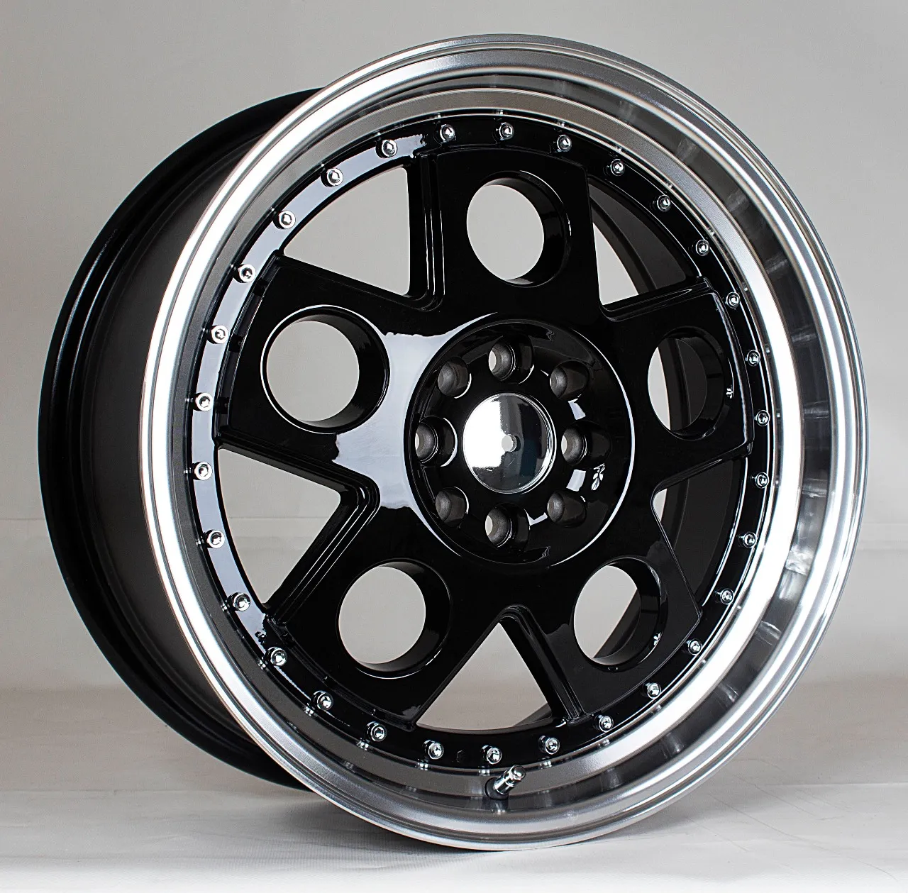 XZIBIT AUTO FITMENT CENTRE photo 1