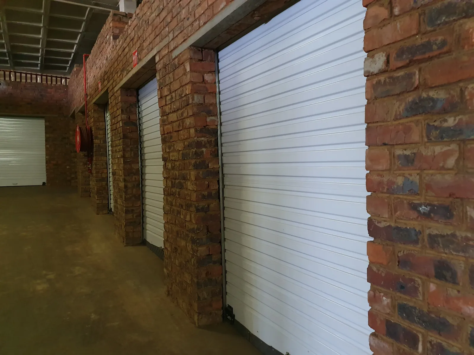Storage Worx Princess Crossing photo 4