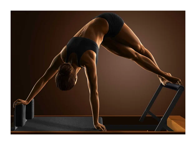 Pureform Pilates logo