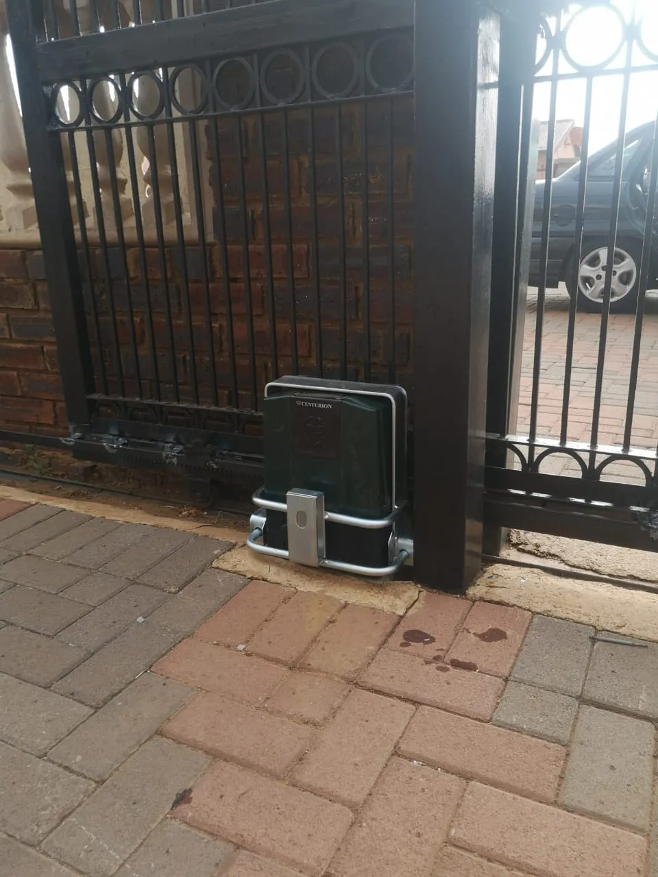 MAMELODI GATE MOTOR INSTALL/REPAIR 0781867133 photo 2