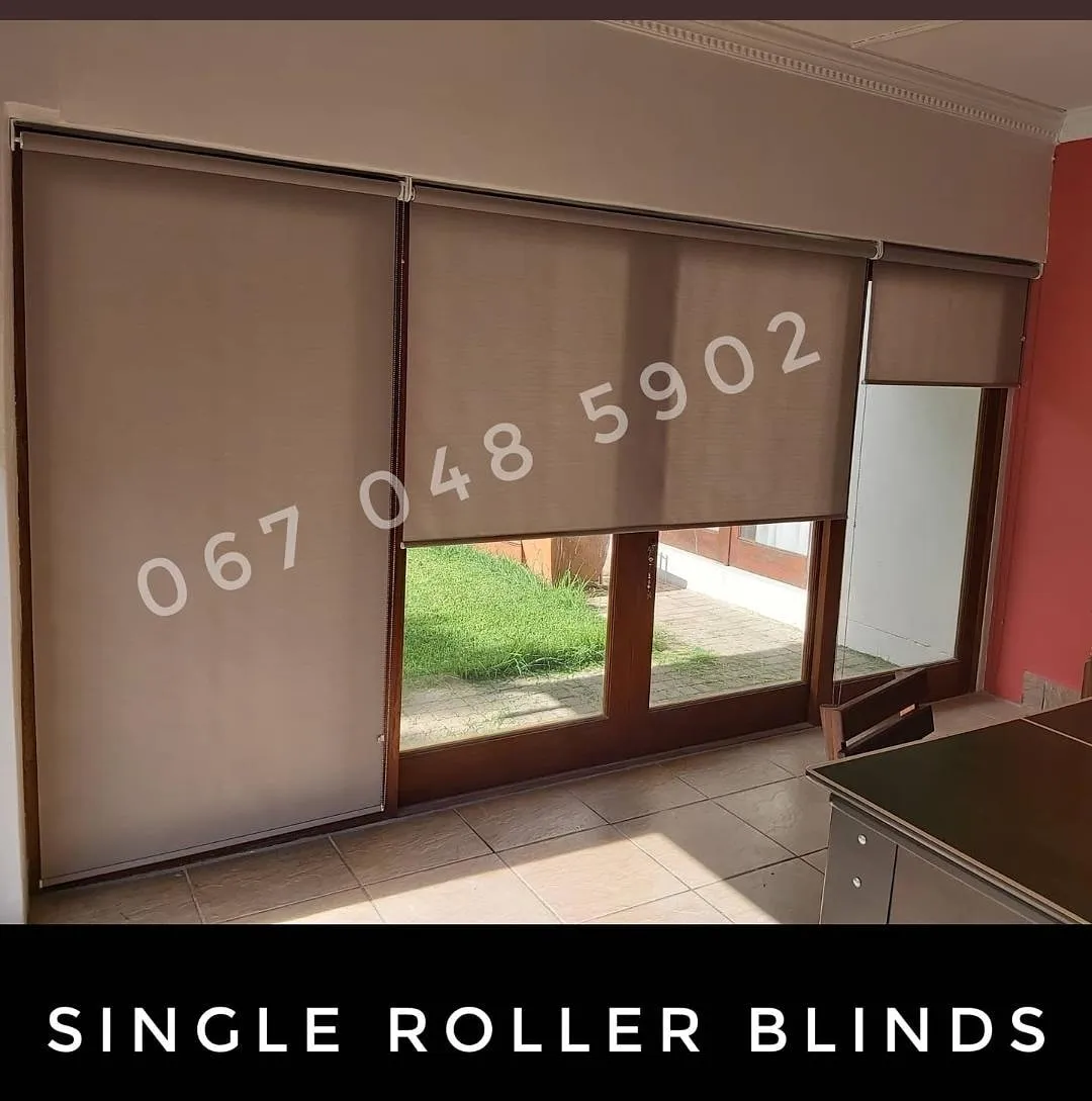 Bespoke Blinds & Curtains Decor Studio photo 1