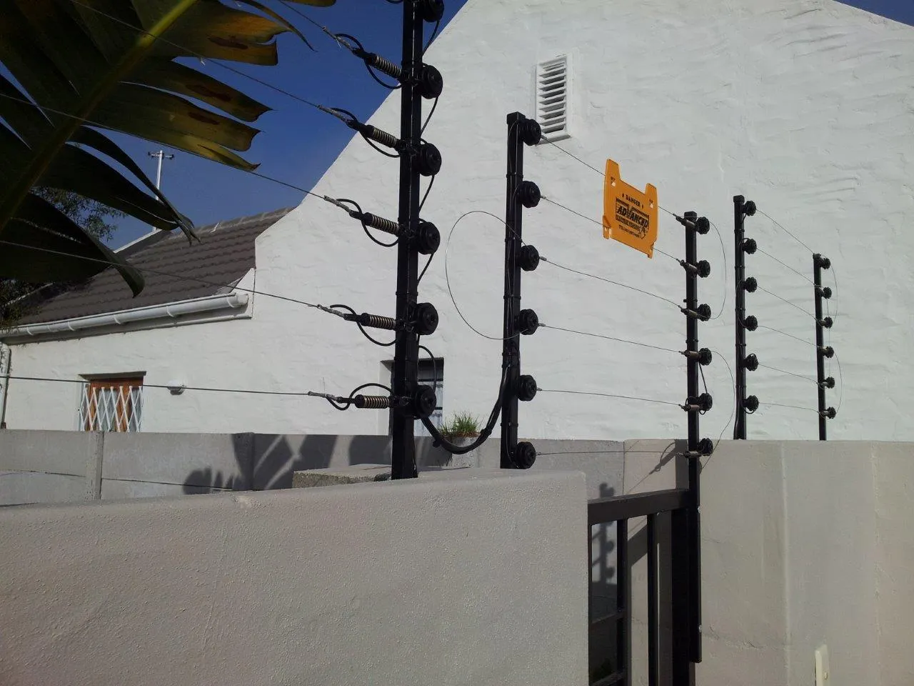 electricfencingcapetown.co.za LOCKDOWN photo 4