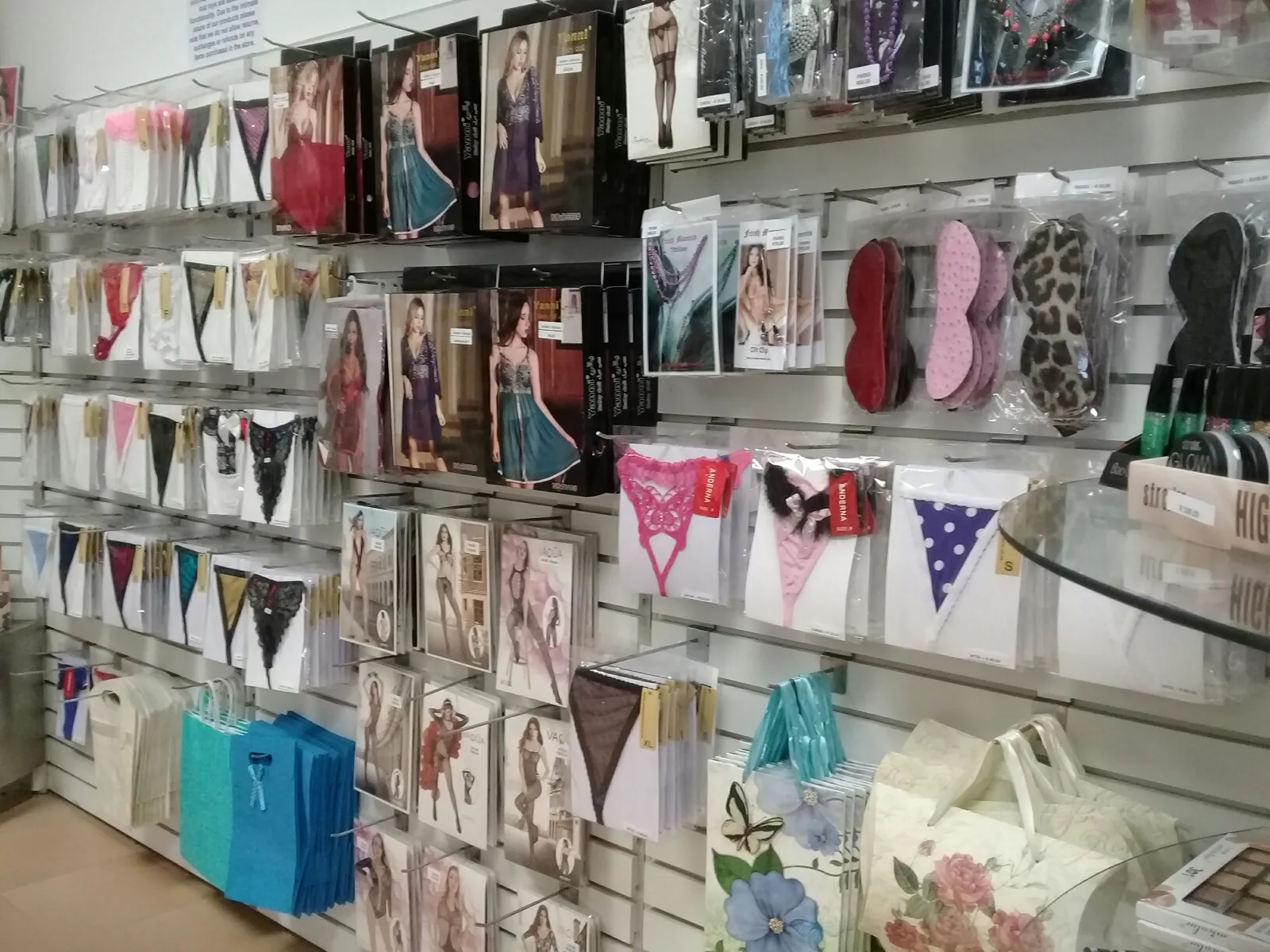 Pleasuredome Adult Shop Fourways photo 4