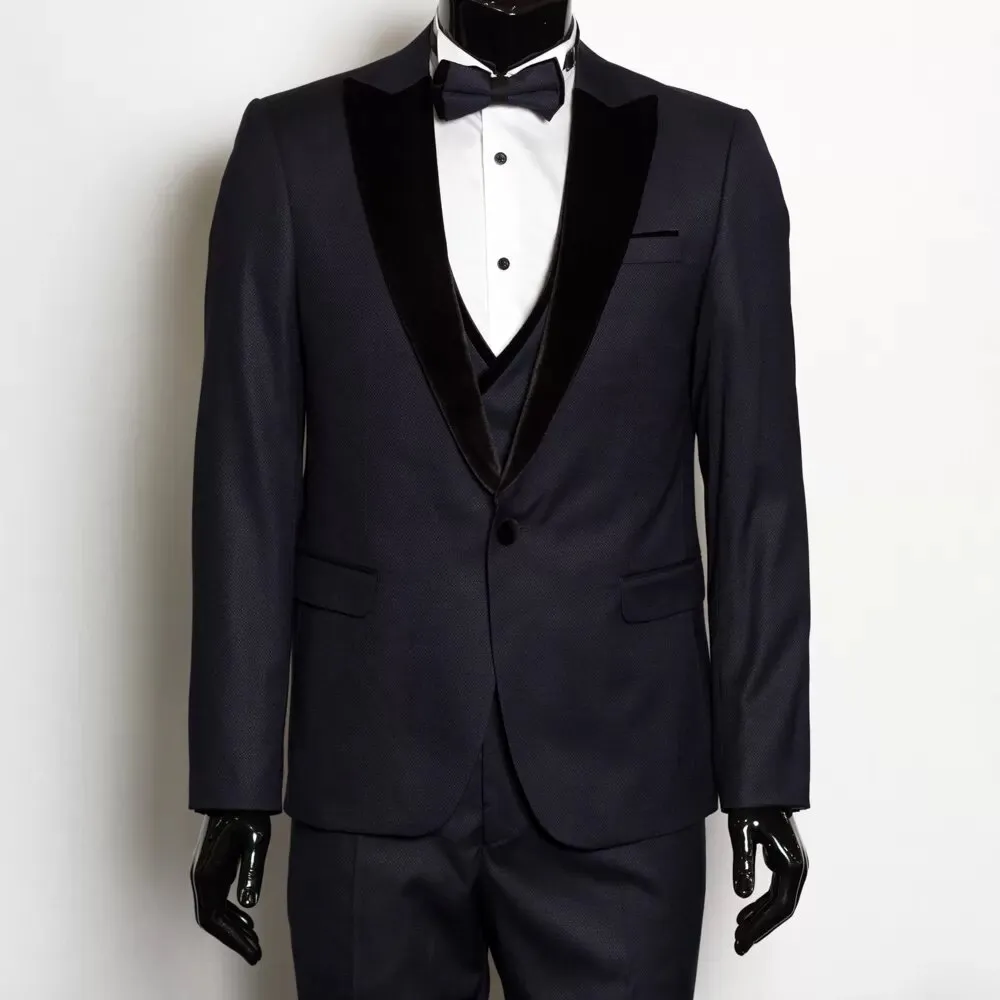 Khaliques - A complete designer suits for men photo 2